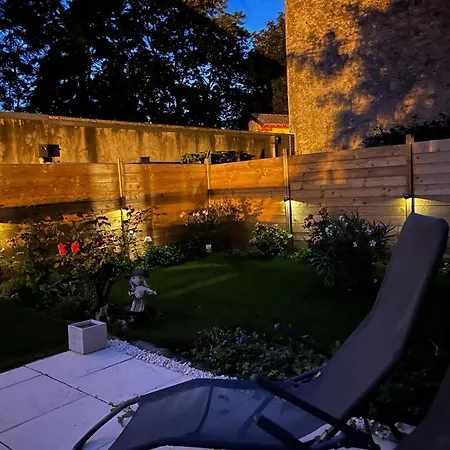 Charmant Gite Medieval A Avec Jardin Et Wifi Inclus - Fr-1-584-367 בית נופש *