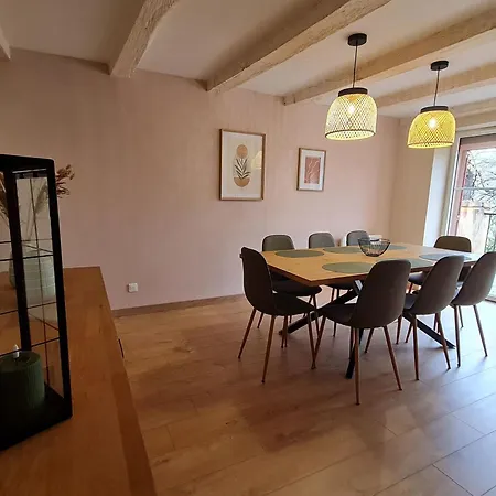 Charmant Gite Medieval A Avec Jardin Et Wifi Inclus - Fr-1-584-367 בית נופש